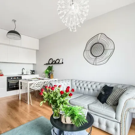 Good Time Apartment *